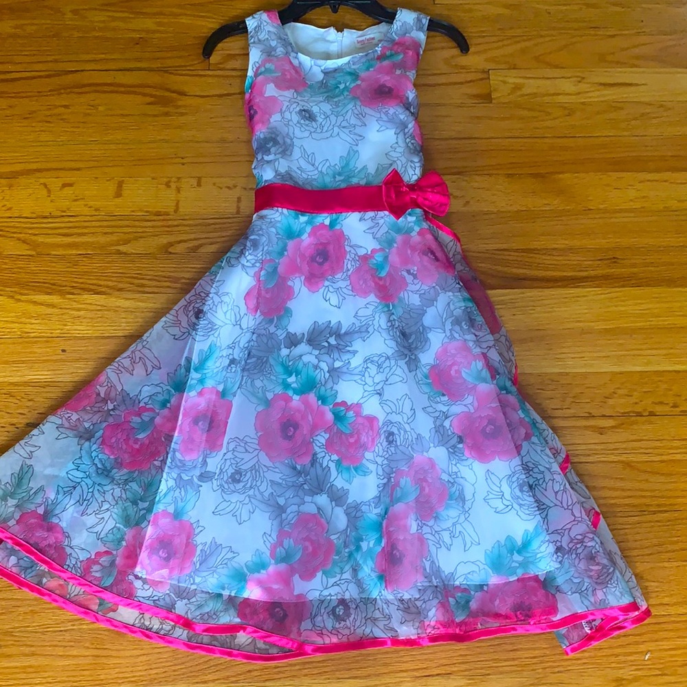 Kids dresses🤍